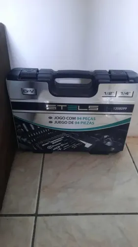 Maleta ferramenta stels auto 94 peças nova