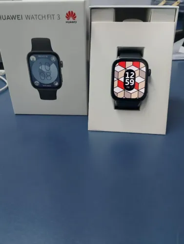 Smartwatch Huawei Watch Fit 3 - Preto