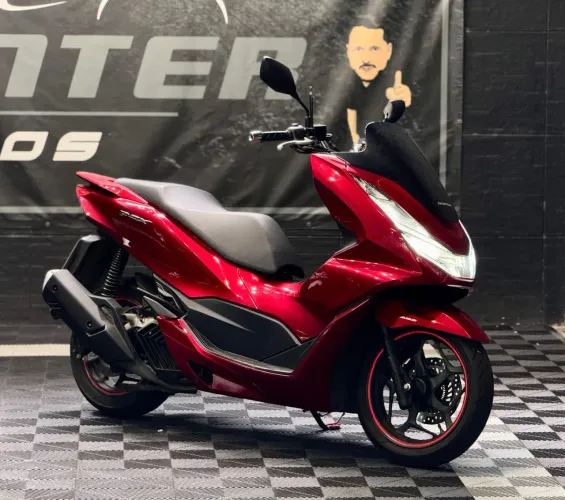PCX DLX 160 2025 apenas 7 mil km