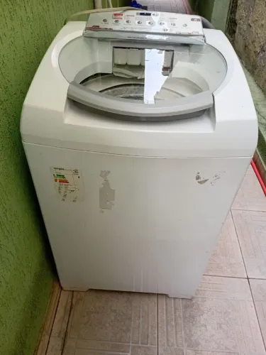 Máquina de lavar 9 kilos 