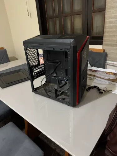 Gabinete desktop