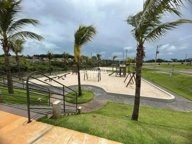 Terreno no Condominio Ayat II