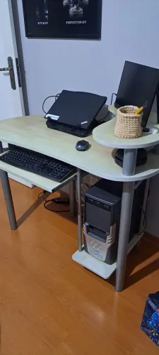 Mesa de escritório para computador 