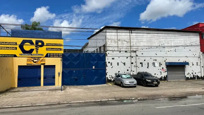 van94- ALUGO GALPÃO GRANDE COBERTO 1.489 M² na avenida dos Franceses R$20.000