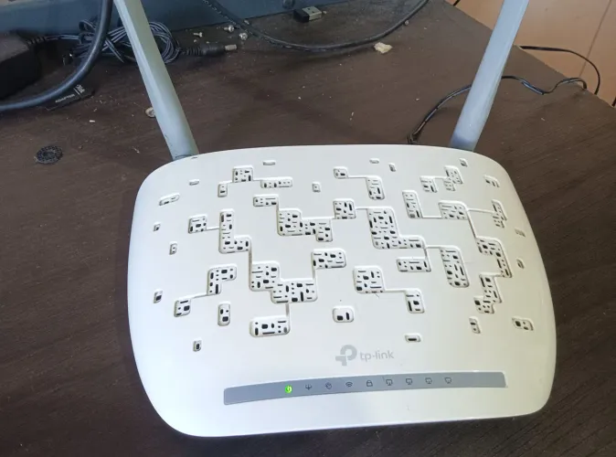 Modem Roteador Tp-link, Wireless N Adsl2+ de 300mbps - Td-w8961n