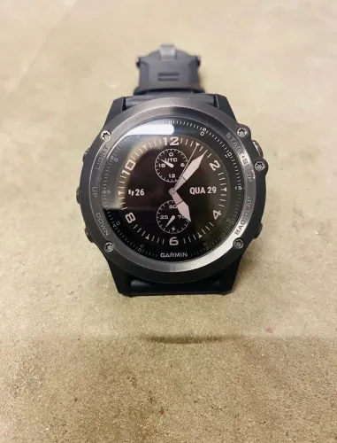 GARMIN modelo Sapphire HR