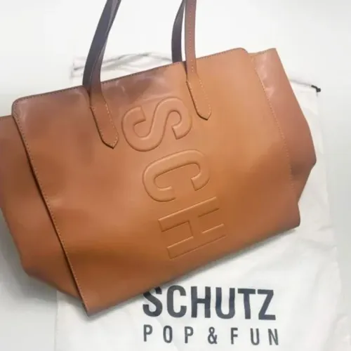 schutz - bolsa tote grande tassy flan