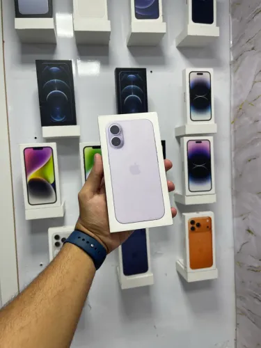 IPHONE 17 256 GB LACRADO 