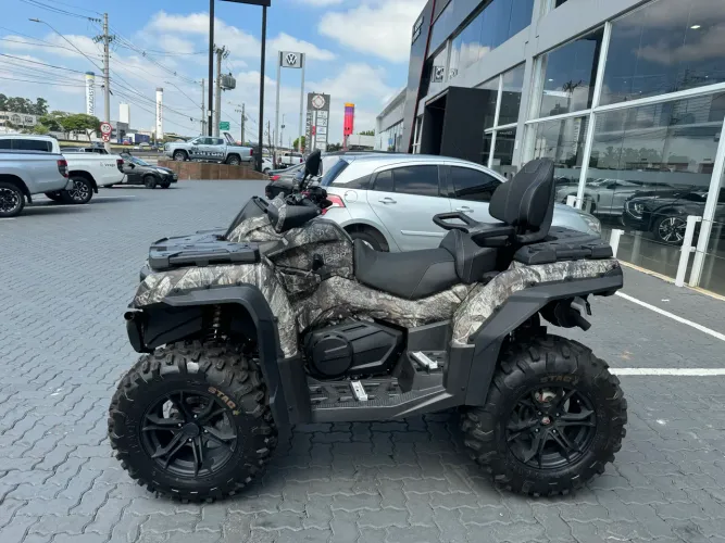 Quadriciclo em estado de zero km super baixo impecável valor abaixo do mercado