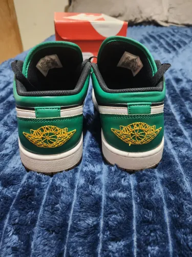 Tênis nike Air Jordan 1 low