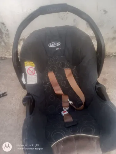 Bebê conforto conservado, retirada Valparaíso ( parque Marajó) *
