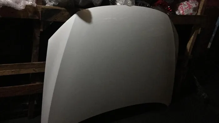 Capô Jetta 12 completo