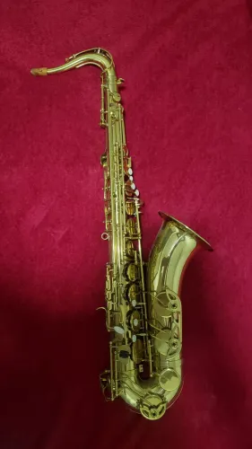 Saxophone Tenor PRIME! Raríssimo! Som Potente!!!