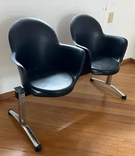 Longarinas recepção com braço Boston 2 lugares