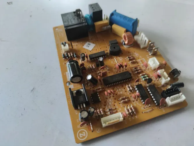 Placa Para Equipamento Brize 12.000 BTUs 