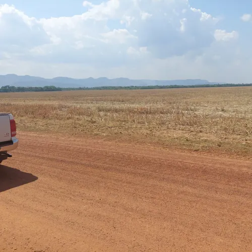 Fazenda 2400 hect em Jangada MT. 1.600 em lav. Ent. 15 milhões + 580 mil sacas soja 8 x
