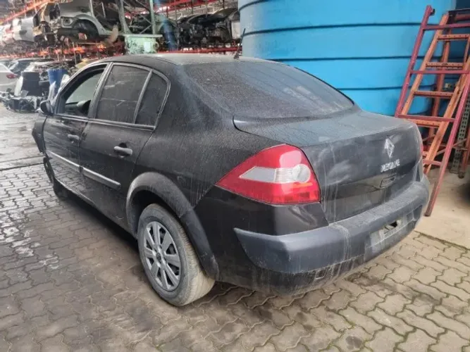 Peças usadas Renault Megane sedan 1.6 16v flex 115cv câmbio manual
