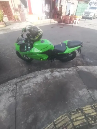 Kawasaki ninja 250r leia a descrição 6.mil