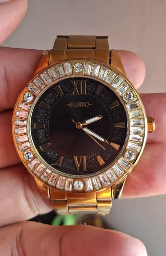 Relógio euro original vendo olx pay mais entrega para todo Brasil