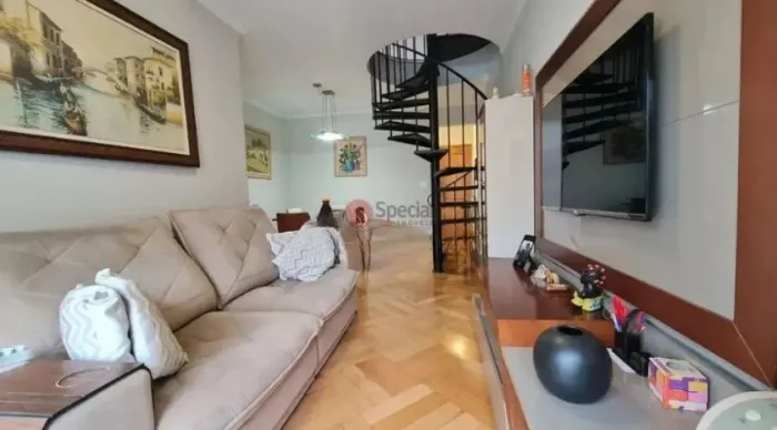 Cobertura duplex à venda no Tatuapé,132,00 metros, 3 quartos,2 banheiros, 2 vagas fixas.