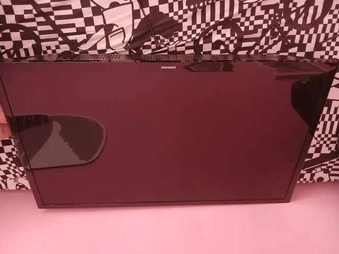 TV ( Para retirar as peças)