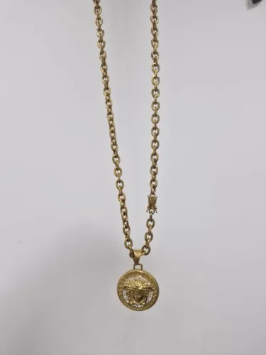 Colar Dourado Corrente Grossa com Pingente Medusa (Estilo Versace)