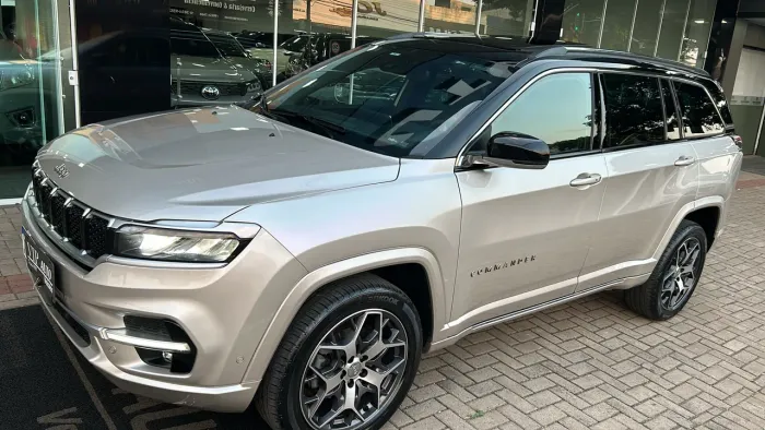 Comander 2022 diesel top de linha único dono sem retoque na garantia 