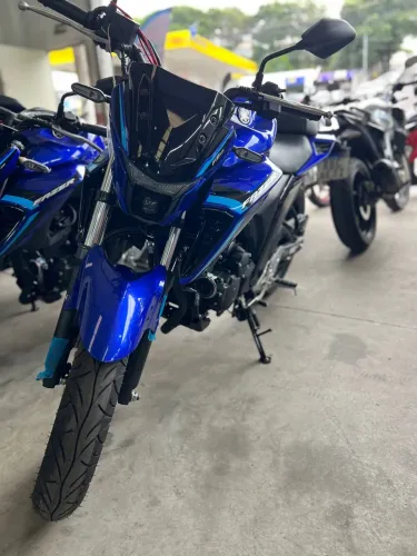 Yamaha FZ25 Connect