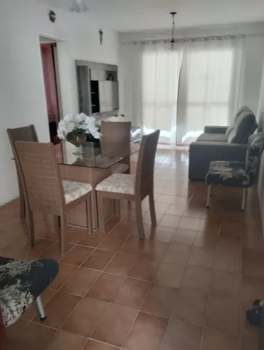 Excelente apartamento, todo mobiliado, 2 quartos, sendo 01 suíte, em Mangabeiras/Maceió