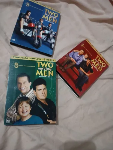 Coleção DVDs Two and a Half Men - Temporadas 1, 2 e 3