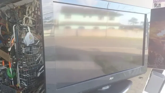 Placas e peças da TV AOC D32W931, defeito na tela a partir de 15,00 somos loja - 1408