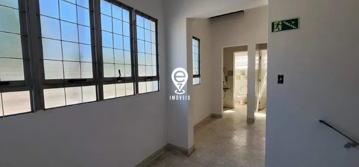 GALPÃO PARA VENDA EM DIADEMA DE 700M²