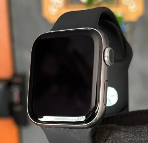 Apple Watch Series 5 44mm Bateria 98%
