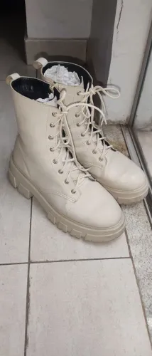 Bota off white Constance - Tam:36