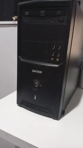 Computador em ótimo estado, com 16 GB de RAM, SSD + HD, ideal para estudos, trabalho, paco