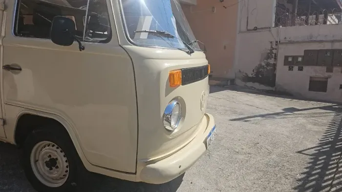 Volkswagen Kombi Standard/ Luxo/ Serie Prata 1996