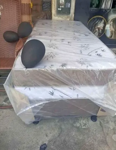 Cama box solteirão