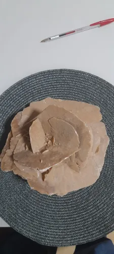 Rosa do deserto de formação mineral natural