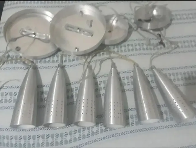 Kit de 6 Luminárias/Pendentes de  Alumínio