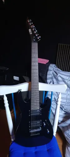 Guitarra elétrica LTD M-17