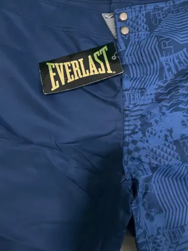 Bermuda Short de Praia Everlast - Tamanho 46 NOVA