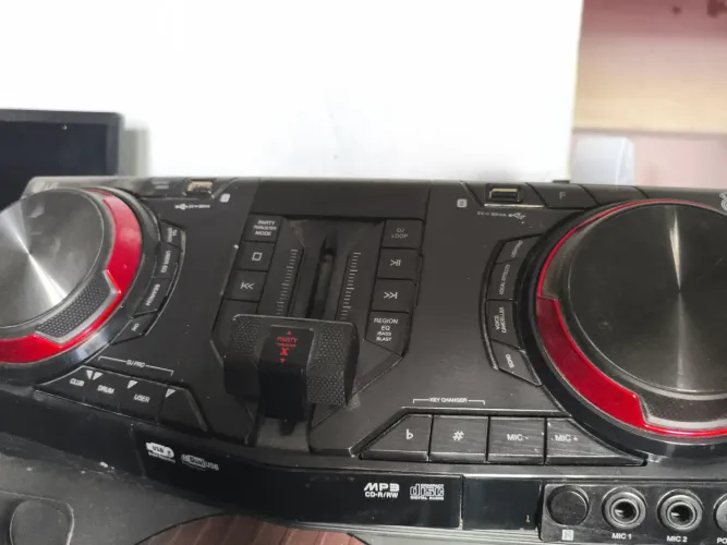  Temos placas em geral pra som lgAparelho de Som LG