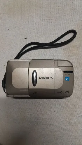 Câmera Minolta Vectis 25 - Analógica