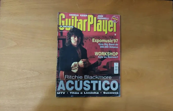 Guitar Player - Edição Especial Ritchie Blackmore Acústico