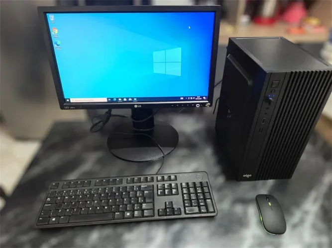 Computador Completo com Monitor LG, Teclado e Mouse