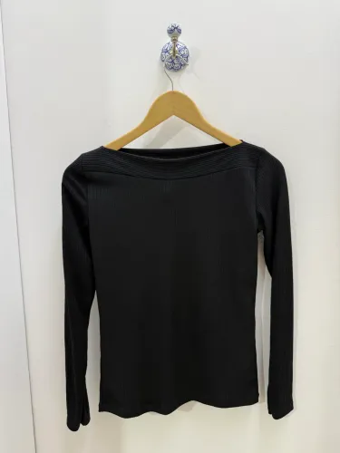 Blusa nova na etiqueta Renner