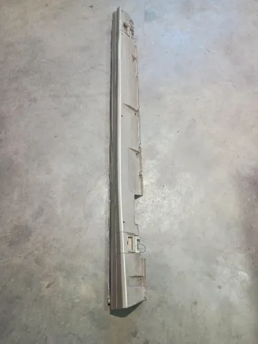 SPOILER LADO DIREITO ASTRA HATCH 2008 2009 2010 2011