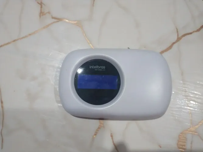 Central de Alarme Intelbras AMT 4000 LCD