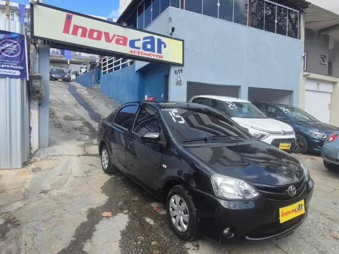 Toyota Etios XS 1.5 Flex 16V 5P Mec. 2015