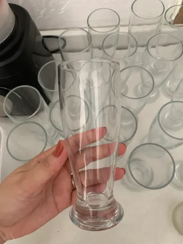 31 copos/tulipas de chopp de vidro